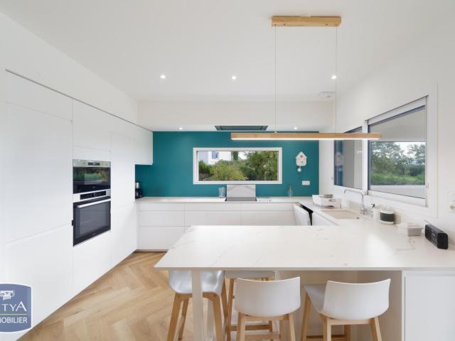 Maison 4 pièces 145 m²