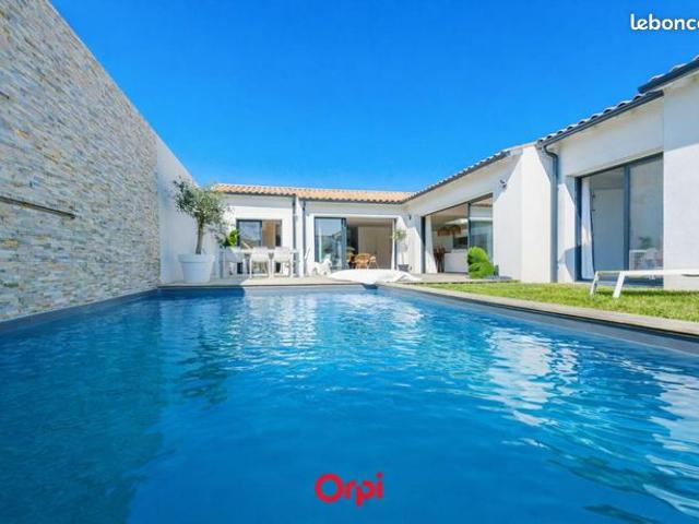 Maison 4 pièces 145 m²