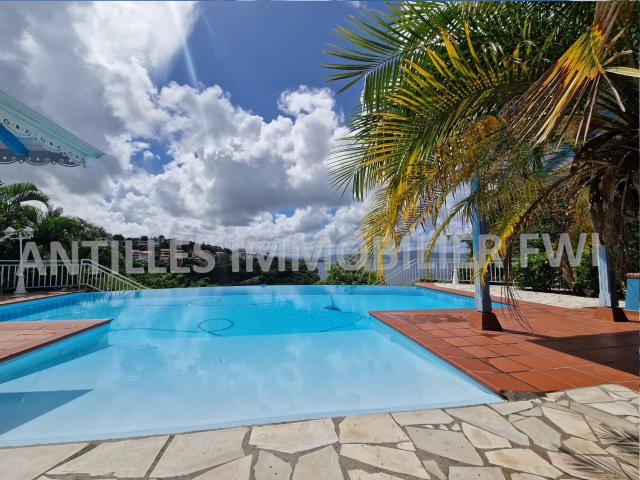 Maison 4 pièces 145 m²