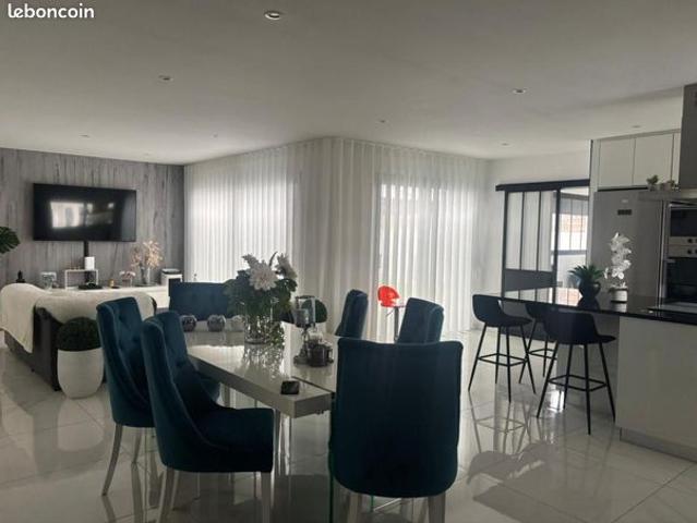 Maison 4 pièces 145 m²
