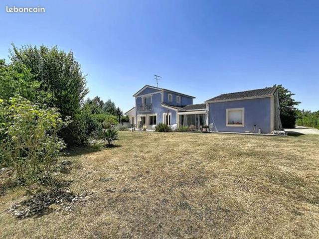 Maison 4 pièces 145 m²