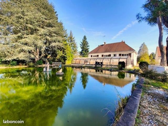 Maison 4 pièces 145 m²