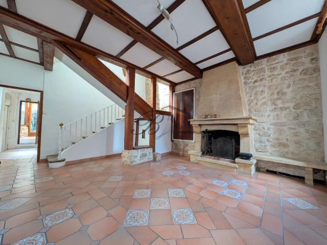 Maison 4 pièces 145 m²