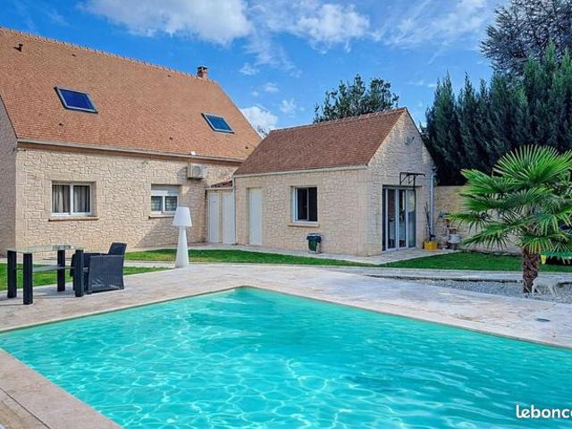 Maison 4 pièces 145 m²
