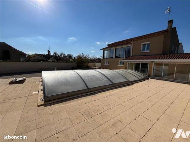 Maison 4 pièces 146 m²