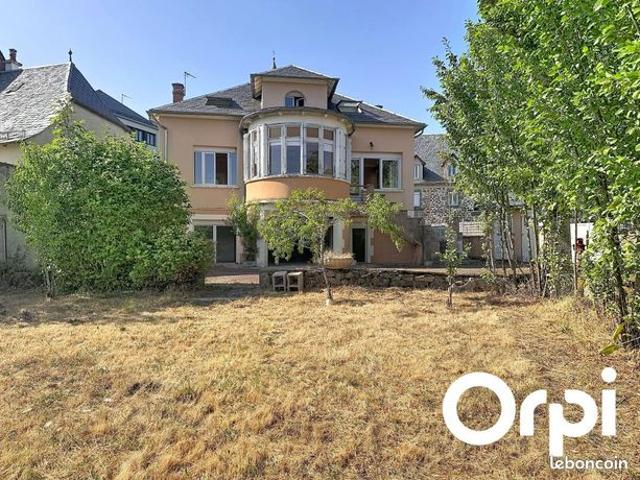 Maison 6 pièces 146 m²