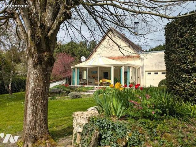 Maison 4 pièces 146 m²