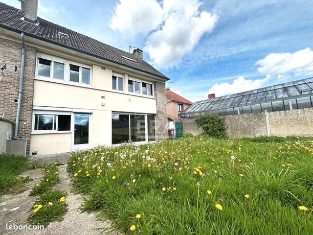 Maison 4 pièces 146 m²