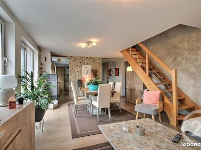 Maison 4 pièces 146 m²