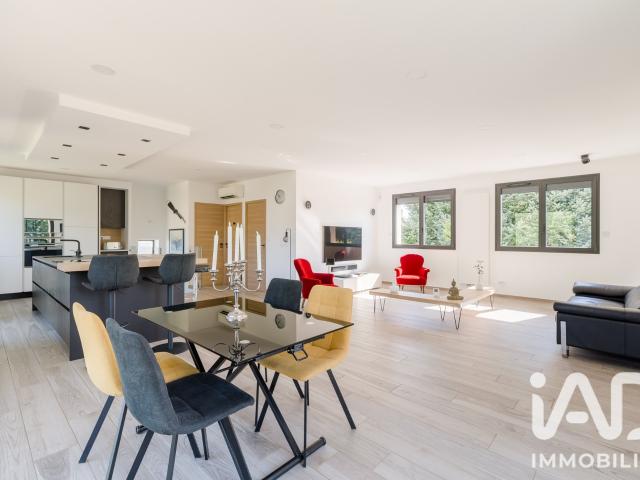 Maison 4 pièces 147 m²