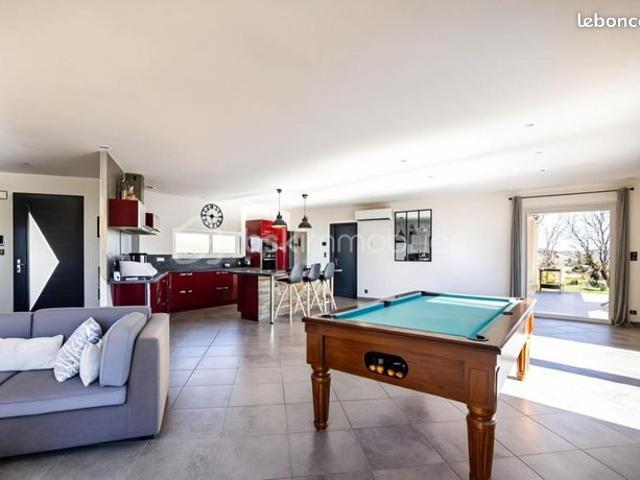 Maison 4 pièces 147 m²
