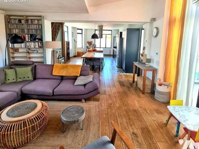 Maison 4 pièces 147 m²