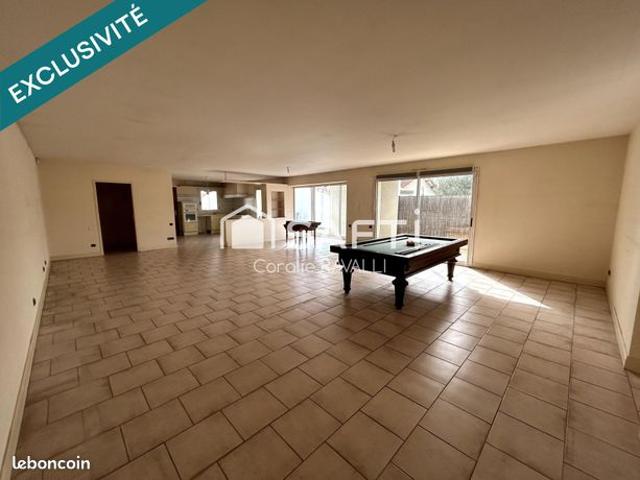 Maison 4 pièces 147 m²