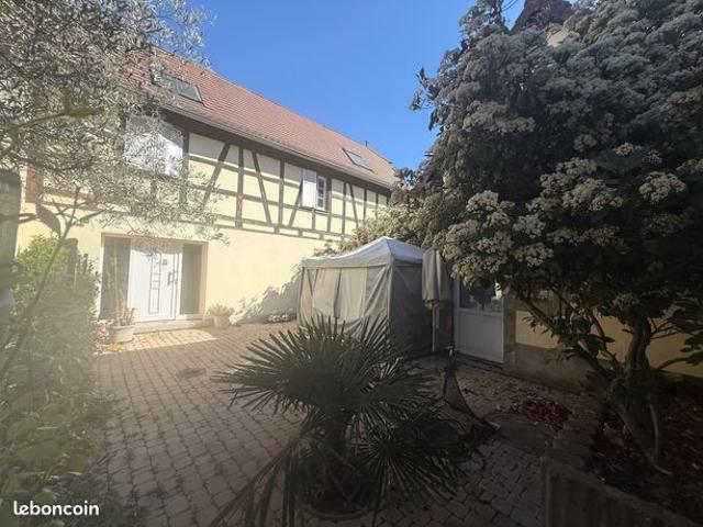 Maison 4 pièces 147 m²