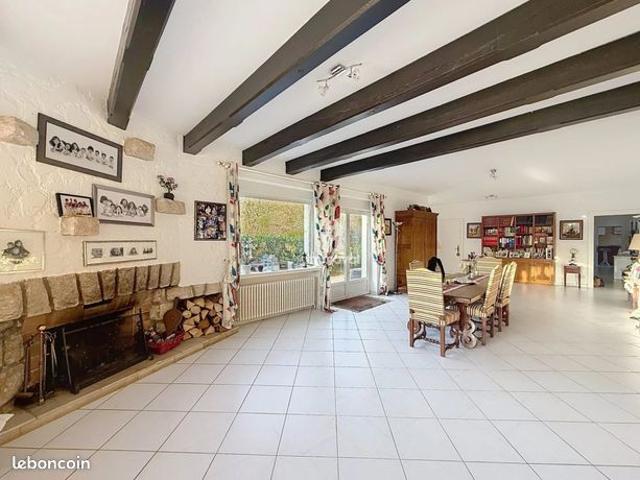 Maison 4 pièces 147 m²