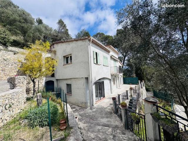 Maison 4 pièces 147 m²