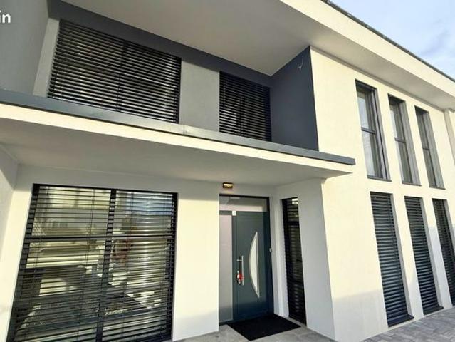 Maison 4 pièces 147 m²