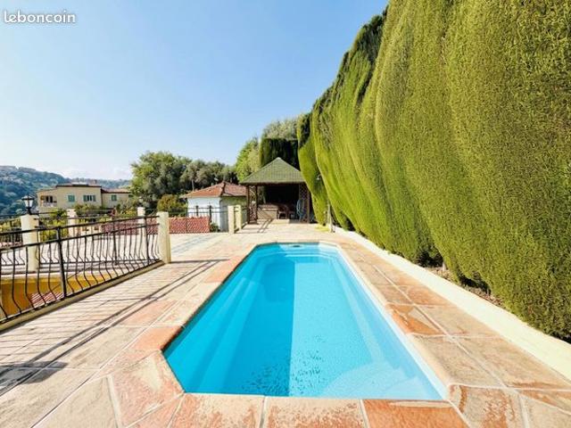 Maison 4 pièces 147 m²