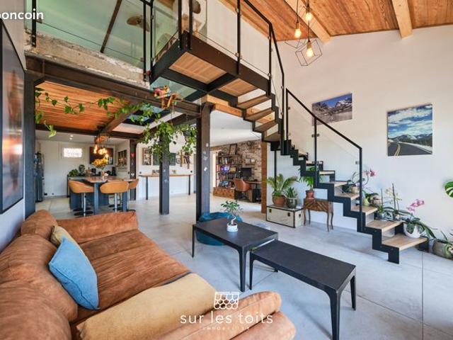Maison 4 pièces 147 m²