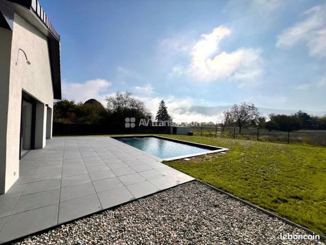 Maison 4 pièces 148 m²