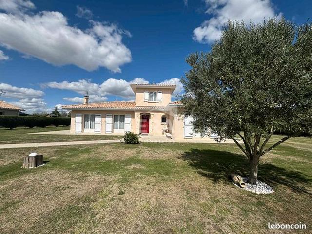 Maison 4 pièces 148 m²