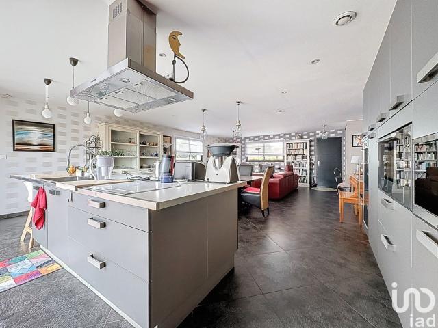 Maison 4 pièces 148 m²