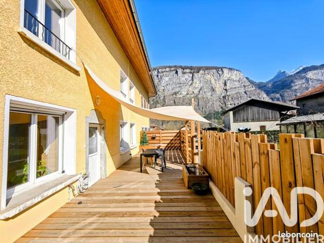 Maison 4 pièces 148 m²