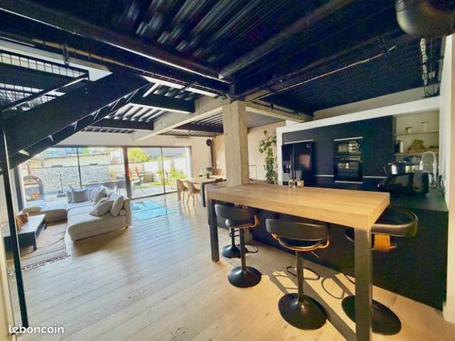 Maison 4 pièces 148 m²