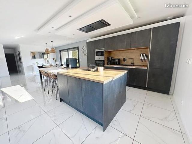 Maison 4 pièces 149 m²