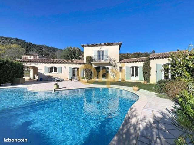 Maison 4 pièces 140 m²