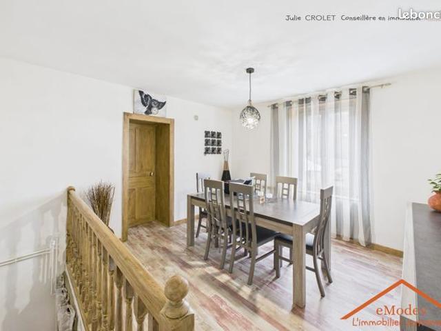 Maison 4 pièces 140 m²
