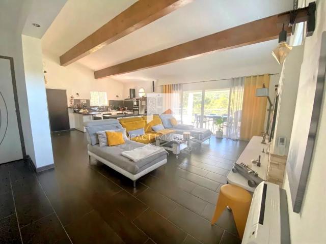 Maison 4 pièces 140 m²