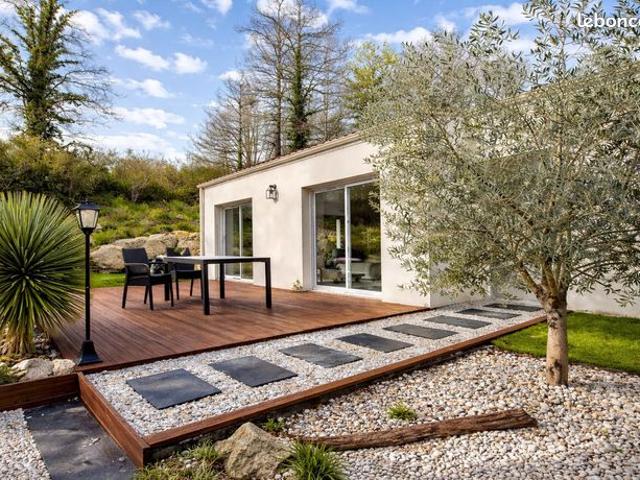 Maison 4 pièces 140 m²