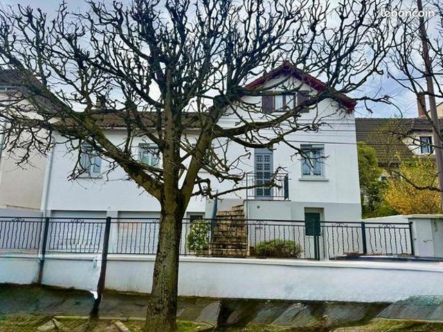 Maison 4 pièces 140 m²