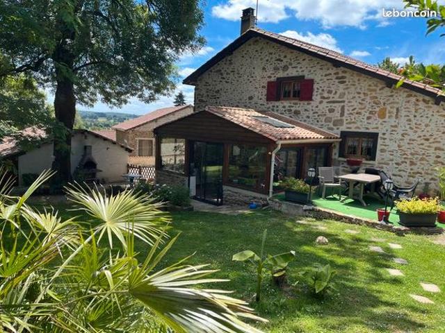 Maison 4 pièces 140 m²