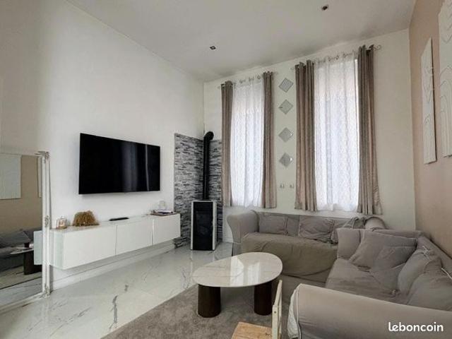 Maison 4 pièces 140 m²