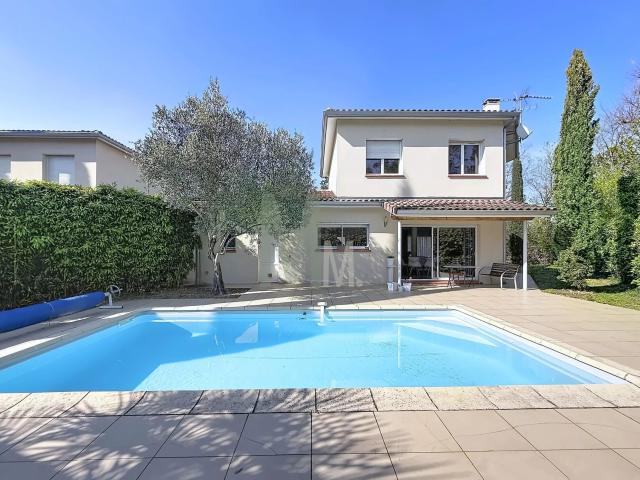 Maison 4 pièces 140 m²