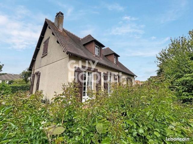 Maison 4 pièces 140 m²