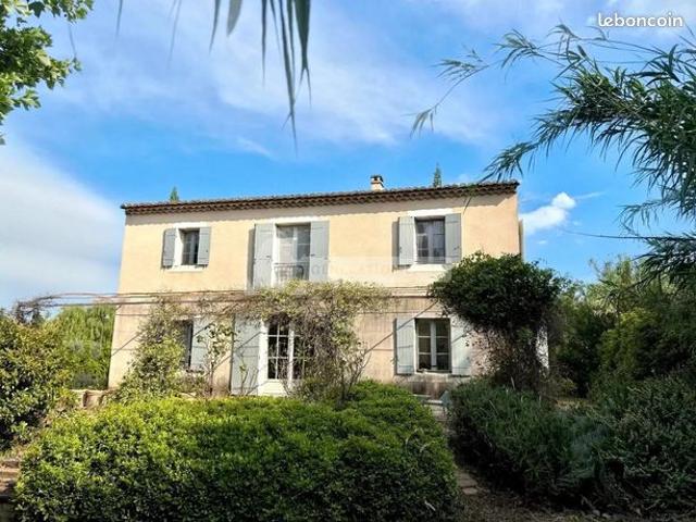 Maison 4 pièces 140 m²