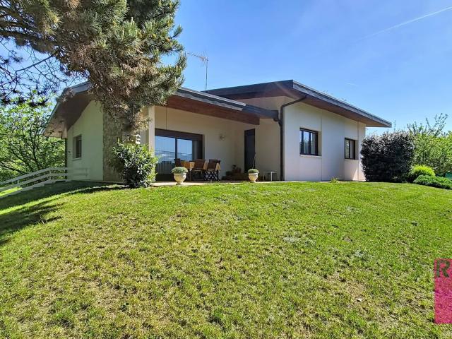 Maison 4 pièces 140 m²