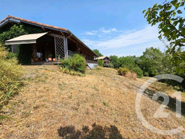 Maison 4 pièces 140 m²