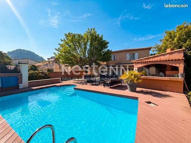 Maison 4 pièces 130 m²