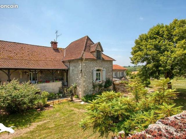 Maison 4 pièces 140 m²