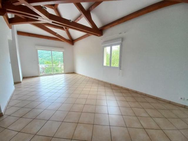 Maison 4 pièces 140 m²
