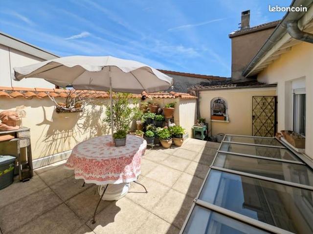 Maison 4 pièces 140 m²