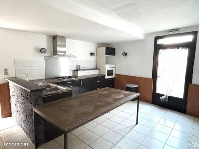 Maison 4 pièces 140 m²