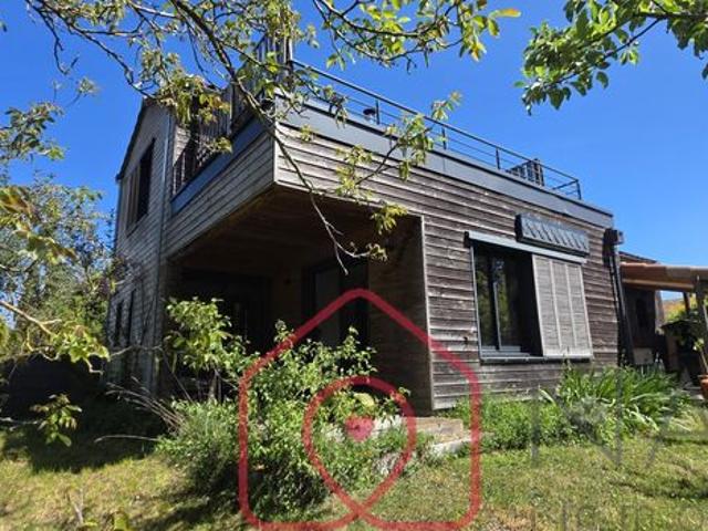 Maison 4 pièces 140 m²