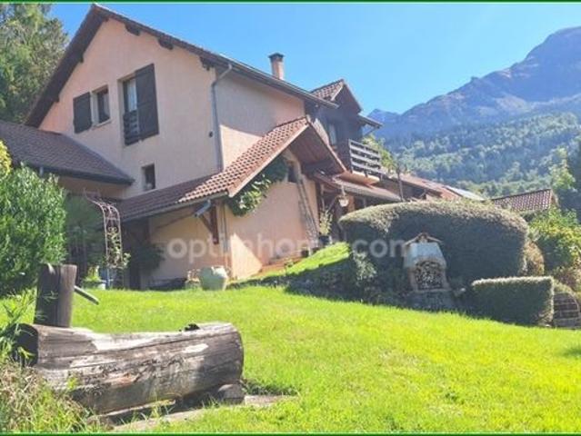 Maison 4 pièces 140 m²