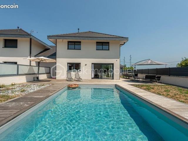 Maison 4 pièces 140 m²