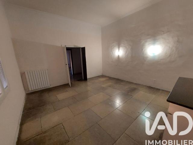 Maison 4 pièces, 140 m² à louer à Générac 30510